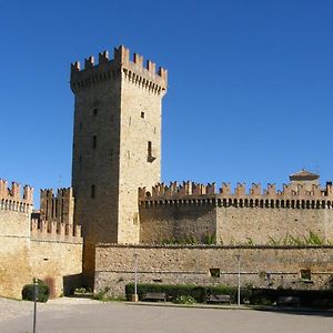 Hotel Castello Di Vigoleno